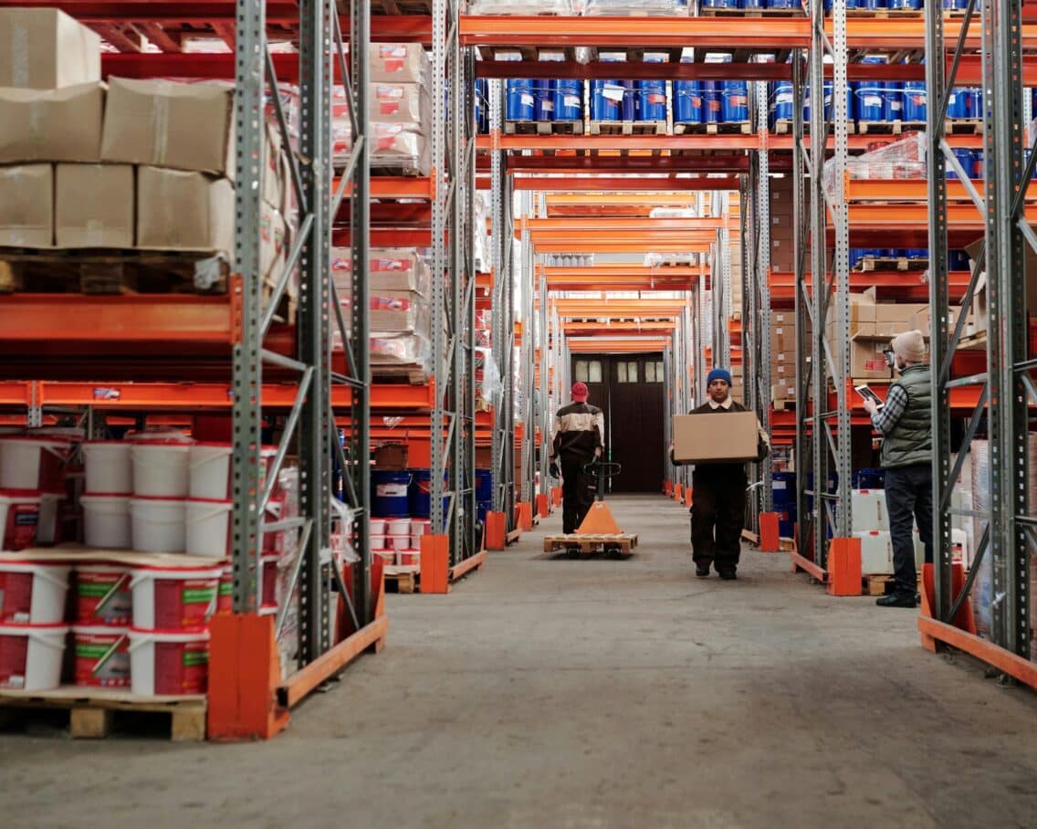 Business Central voor groothandels in ijzerwaren en gereedschap