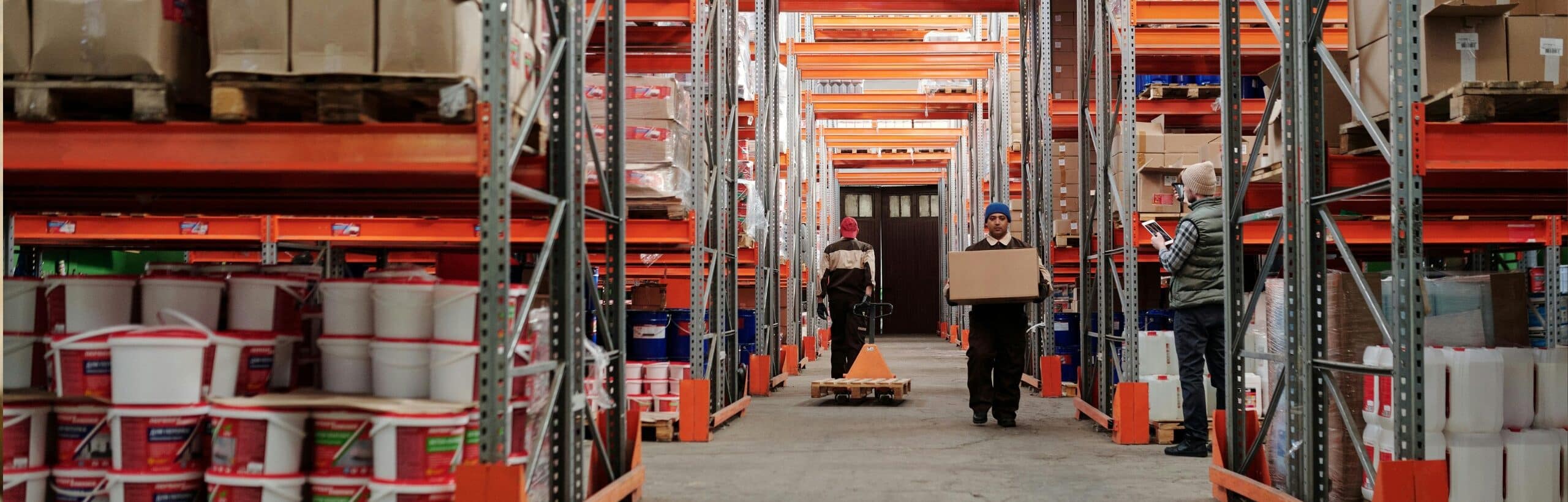 Business Central voor groothandels in ijzerwaren en gereedschap