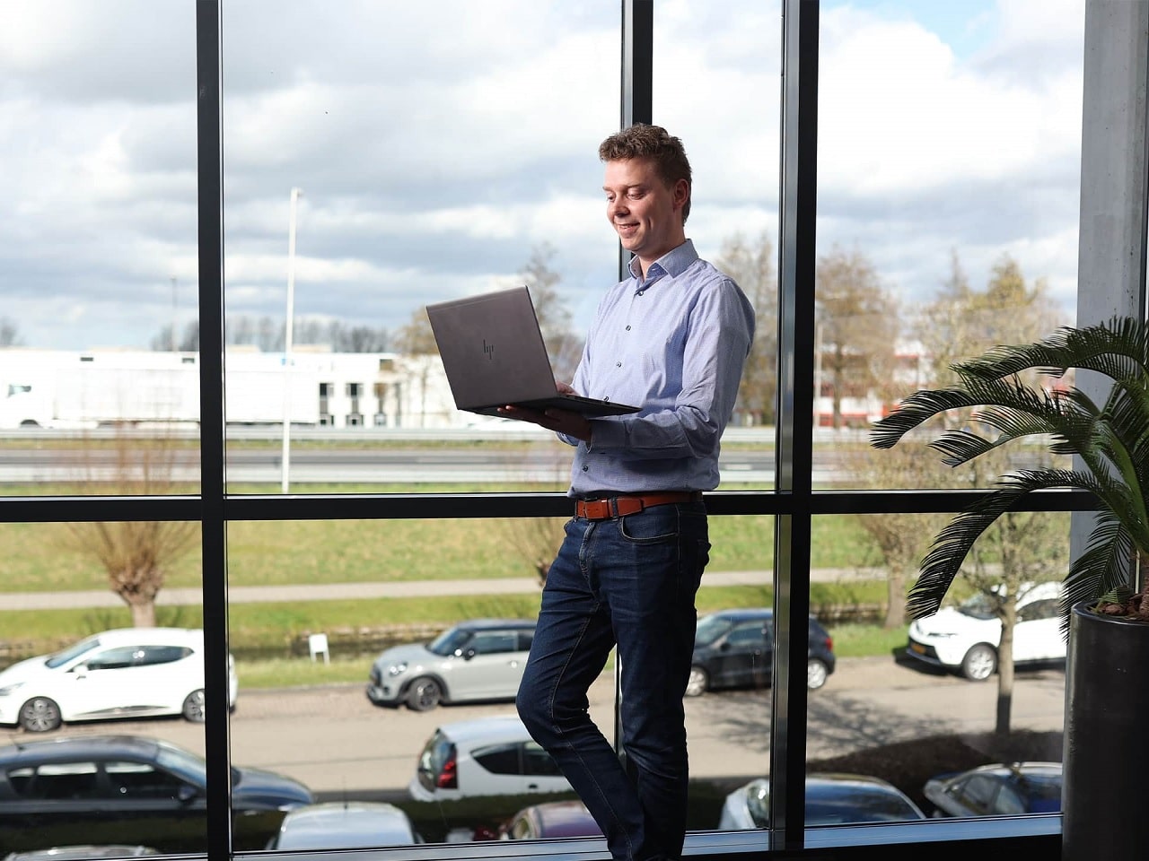 hoe komen cyber criminelen binnen bij mkb bedrijven